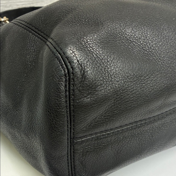 Michael Kors Black Leather Bag with Chain Straps and Crossbody Strap - Picture 5 of 15